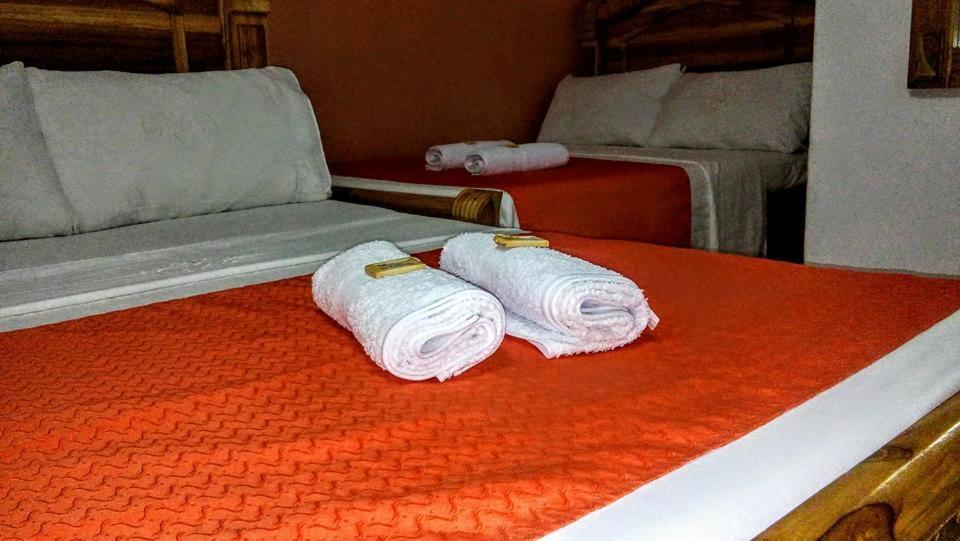 Hotel Las Guacamayas กัวตาเป ภายนอก รูปภาพ