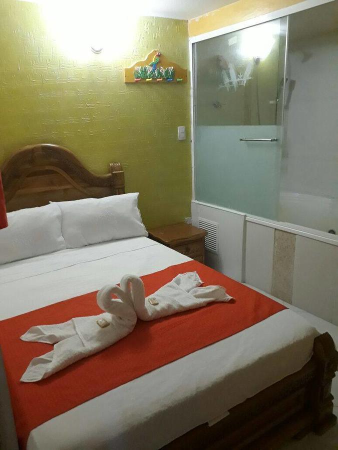 Hotel Las Guacamayas กัวตาเป ภายนอก รูปภาพ