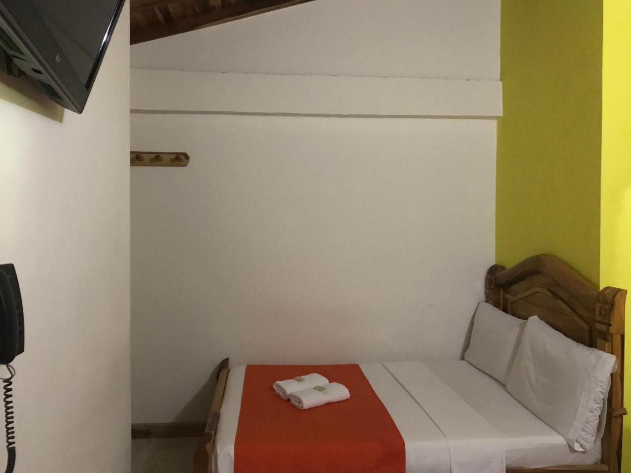 Hotel Las Guacamayas กัวตาเป ภายนอก รูปภาพ