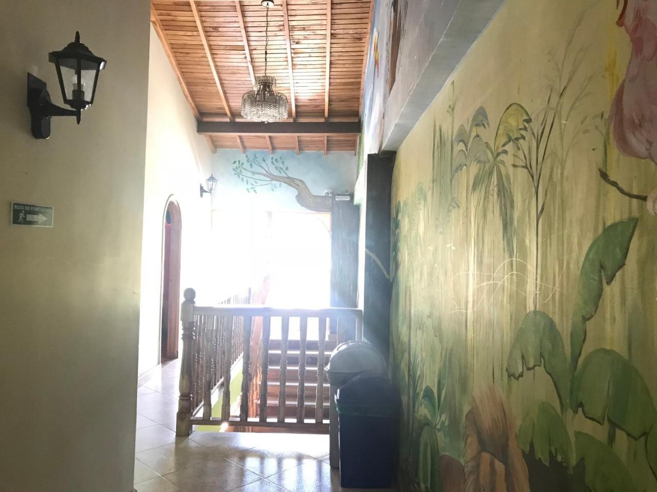 Hotel Las Guacamayas กัวตาเป ภายนอก รูปภาพ