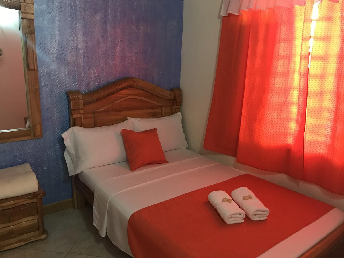 Hotel Las Guacamayas กัวตาเป ภายนอก รูปภาพ